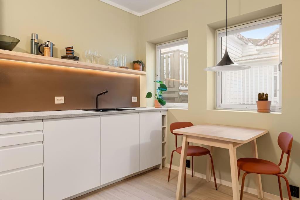 Fresh Studio Apartment, A Short Walk From Bryggen Берген Экстерьер фото
