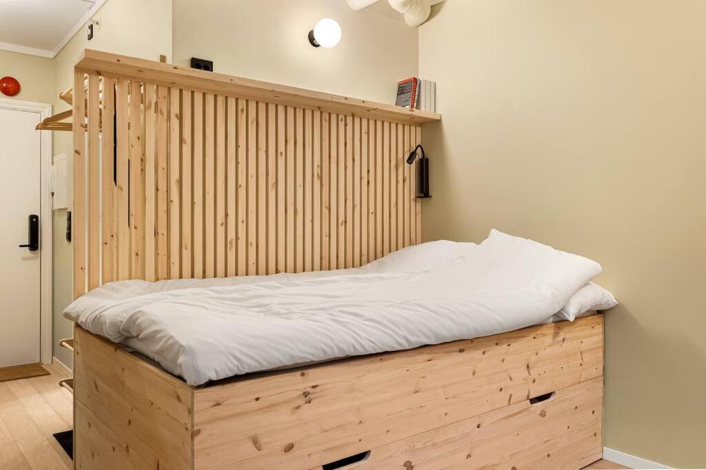 Fresh Studio Apartment, A Short Walk From Bryggen Берген Экстерьер фото