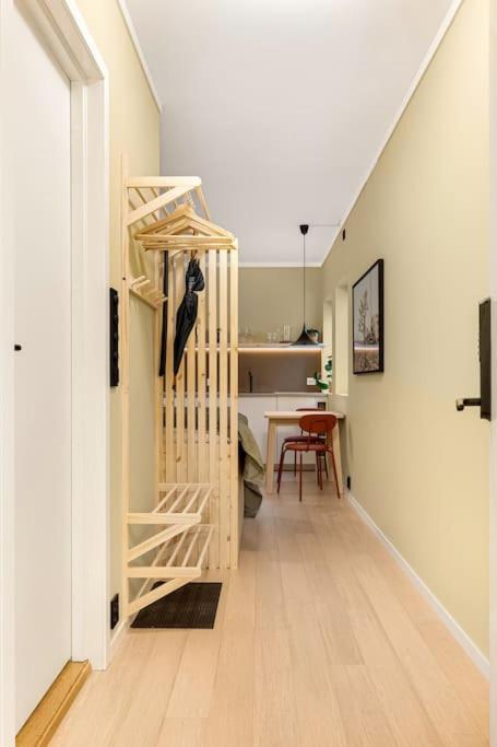 Fresh Studio Apartment, A Short Walk From Bryggen Берген Экстерьер фото